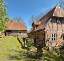 Fachwerkensemble: 2 Häuser & Nebengebäude auf 23.774qm - Balge