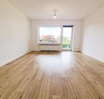 Helle 3-Zimmer-Wohnung (80 m²) im Herzen von Heide – frisch renoviert