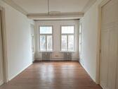 Foto - große 4 Zimmer-WG- Wohnung in der Toosbüystr.
