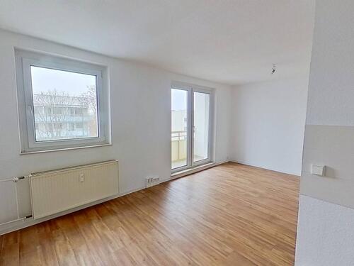 Foto - Zentral gelegene 3-Zimmer-Wohnung mit BALKON und EBK