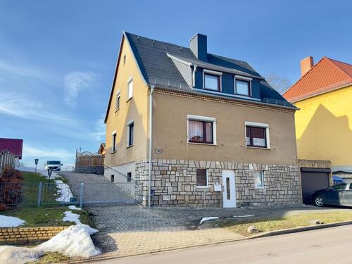 Foto - Massives Einfamilienhaus mit gr. Garten - Weißenfels Tagewerben