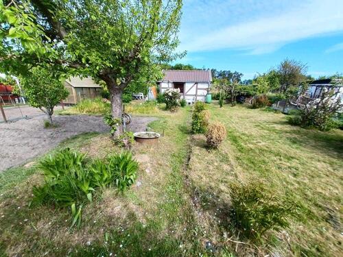 Foto - Gartenlaube mit Pachtgarten Robnitz-Damgarten