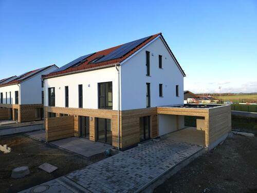 Foto - Exklusive Neubau Doppelhaushälfte in KirchaschNähe Erding (Haus 5)