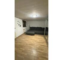 1 Zimmer Wohnung - 800,00&nbsp;EUR Kaltmiete, ca.&nbsp; 45,00&nbsp;m&sup2; in Karlsruhe (PLZ: 76187) Knielingen