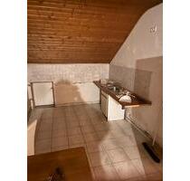 4 ZImmer Küche Bad GästeWC Neidenstein ab sofort