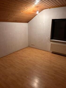 Foto - 4 Zimmer Dachgeschoßwohnung zur Miete in Neidenstein