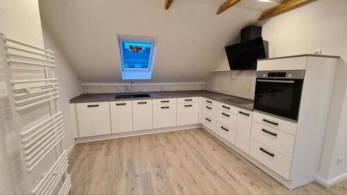 Foto - Moderne Wohnung mit Einbauküche