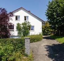 Haus in Mühlingen mit zwei 3-Zimmer-Wohnungen zu verk.