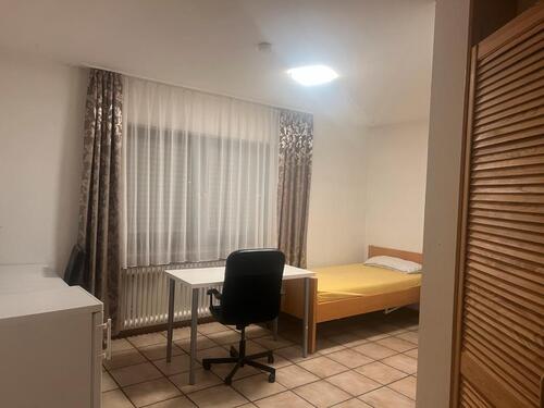 Foto - Studio-Zimmer für Frauen ab 01.02. 