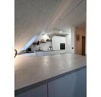 Kernsanierte Maisonette Wohnung mit sofortiger Mieteinnahme - Königsbrunn