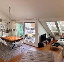 3 Zimmer Dachgeschosswohnung mit Terrasse im Herzen der Südstadt - Hannover