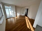 Foto - Sonnige 3 Zi Wohnung in DBR, Dammchaus.,TG, Aufzug, bezugsfertig