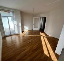 Sonnige 3 Zi Wohnung in DBR, Dammchaus.,TG, Aufzug, bezugsfertig - Satow