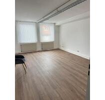 Büroraum Behandlungsraum Kosmetikraum zu vermieten - Bünde