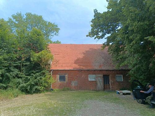 Foto - sanierungsbedürftiges EFH in Zölkow Meck.-Pom.