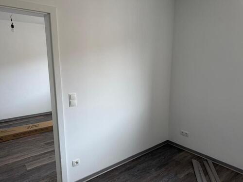 Foto - Hochparterre in Schiffweiler zur Miete