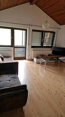Foto - Helle, ruhige Dachgeschosswohnung