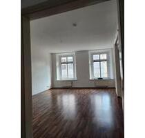 große 2-Raum-Wohnung in der Güstrower Innenstadt