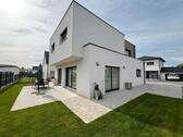 Foto - Modernes Einfamilienhaus nahe Grenze - Neubau, Garten, Garage