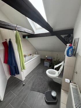 Foto - Geräumige 2-Zimmer DG-Wohnung mit separaten Eingang