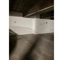 Stellplatz in Tiefgarage mit Rolltor für Dein Auto - Remscheid Remscheid-Süd