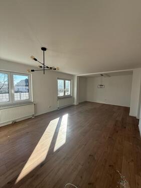 Foto - 3 Zimmer Erdgeschoßwohnung zur Miete in Schwarzenfeld