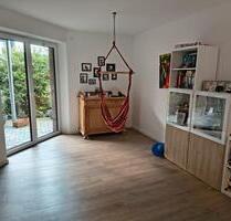 Etagenwohnung, 4 Zimmer, teilmöbliert + Garage + Garten - Steinfurt