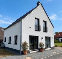 Modernes Einfamilienhaus in Feldrandlage - keine Maklerprovision - Wunstorf