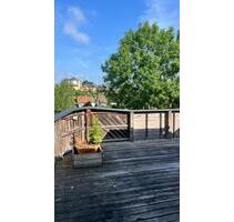 2 Zimmer Wohnung mit herrlicher Dachterrasse - Münchberg