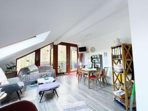 Foto - **2-Zimmer-Wohnung mit Balkon unterm Dach** im Herrenwäldchen
