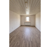 Helle 3-Raum-Wohnung in Apolda - 470,00&nbsp;EUR Kaltmiete, ca.&nbsp; 50,00&nbsp;m&sup2; in Apolda (PLZ: 99510)