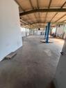 Foto - Gewerbe, Immobilie mit Bürofläche und Außen Stellplatz