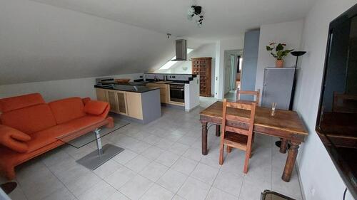 Foto - Von Privat: 2-Zimmer-Dachgeschosswohnung in Ismaning