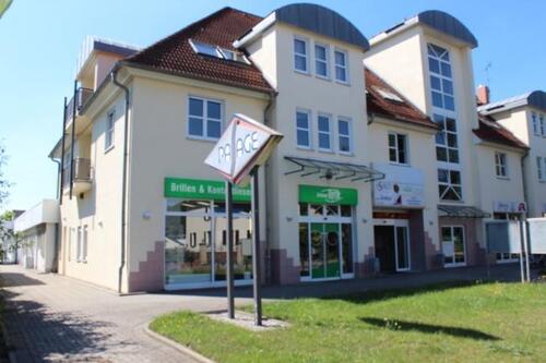 Foto - 150 qm Praxis-, Bürofläche im Neubau der 90iger, Leipzig-Engelsdorf, mit ausr. Parkplatzfläche