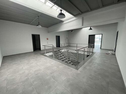 Foto - !!! Klimaanlage !!! Sehr hochwertiges Büroeinheit steht neu zur Vermietung!!!