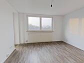 Foto - Moderne 2-Zimmer-Wohnung mit BALKON und EBK