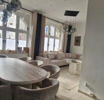 Modernes Licht-Loft mit Garten &