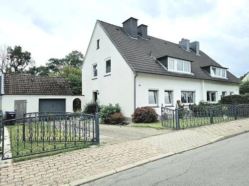 Foto - Doppelhaushäfte - 399.000,00&nbsp;EUR Kaufpreis, ca.&nbsp; 119,00&nbsp;m&sup2;