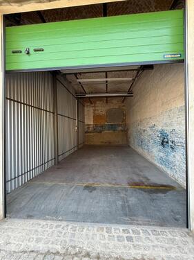 Foto - Lagerfläche Halle Großgarage Gewerbeimmobilie Wohnmobil Wohnwagen