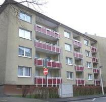 4-Zi.-Whg. mit neuem Bad, neuem Boden und sonnigem Balkon - Solingen Mitte