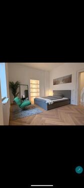 Foto - Kernsanierte 4- WG Zimmer als WG im sanierten Altbau