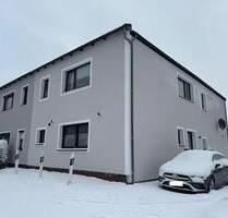 Moderne 2-Zimmer-Erdgeschosswohnung mit Terrasse & großem Garten in Oldenburg-Osternburg