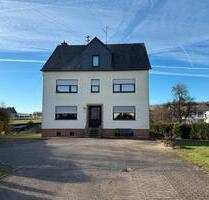 Freistehendes Haus mit Garten in naturnaher Lage - Morbach