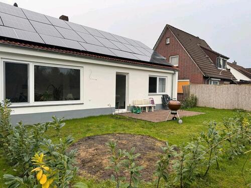 Foto - Freistehender Bungalow Einfamilienhaus zu vermieten