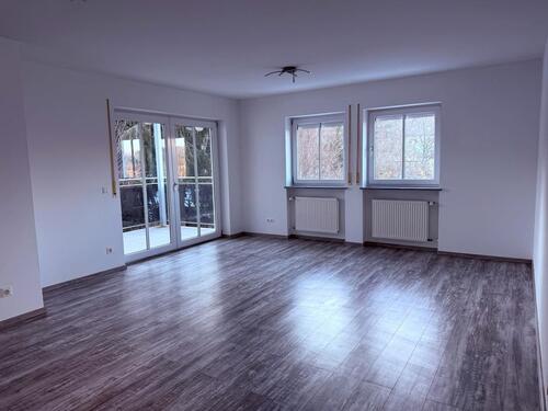 Foto - 102qm Wohnung in Chamerau - 780,00&nbsp;EUR Kaltmiete, ca.&nbsp; 102,00&nbsp;m&sup2;