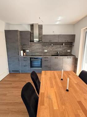 Foto - Bezugsfertige 3-Zimmer Wohnung mit EBK & Garage