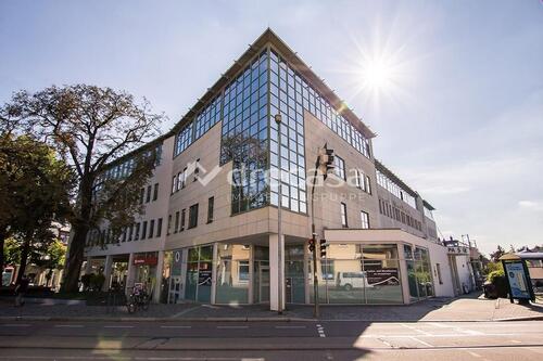 Foto - Hier werden Sie gesehen - 2.150,00&nbsp;EUR Kaltmiete, ca.&nbsp; 209,00&nbsp;m&sup2;