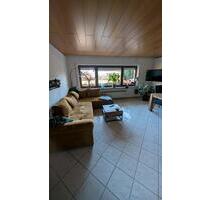 3 Zimmer Wohnung mit Wintergarten und großem Garten - Bad Arolsen