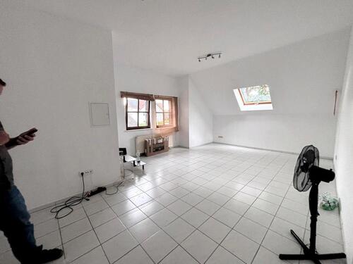 Foto - 1 Zimmer Dachgeschoßwohnung zur Miete in Kefenrod