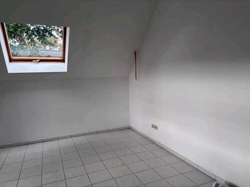 Foto - 1 Zimmer Dachgeschoßwohnung in Kefenrod